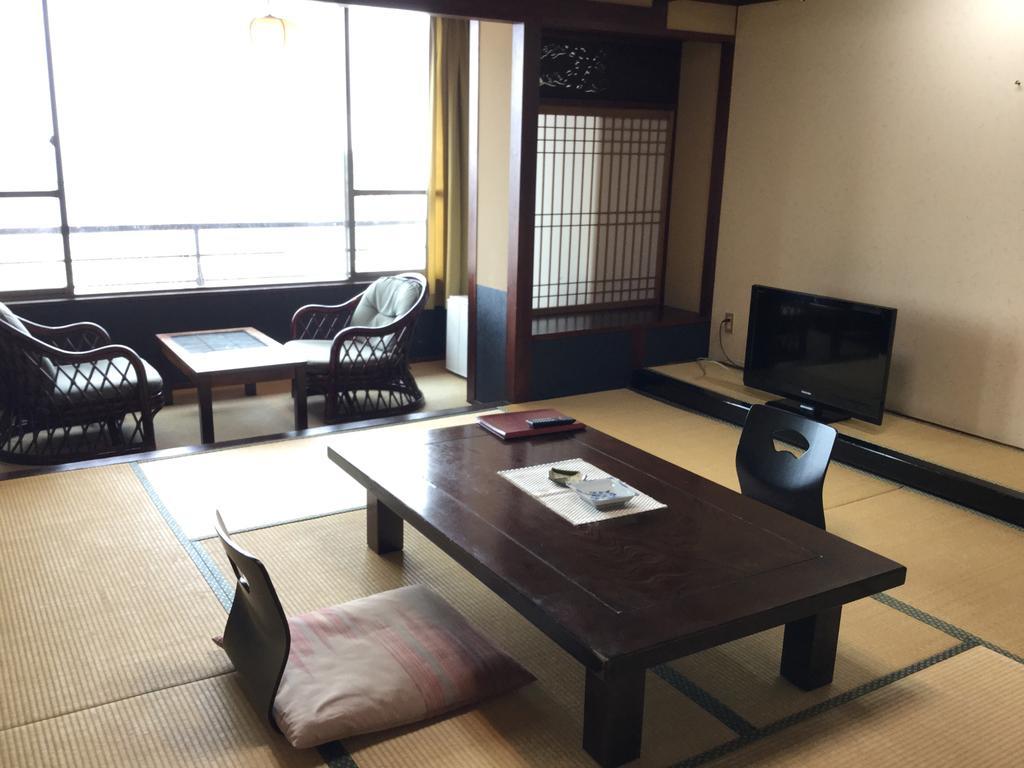 Hotel Utsumionsen Ichizu Aichi Exteriér fotografie